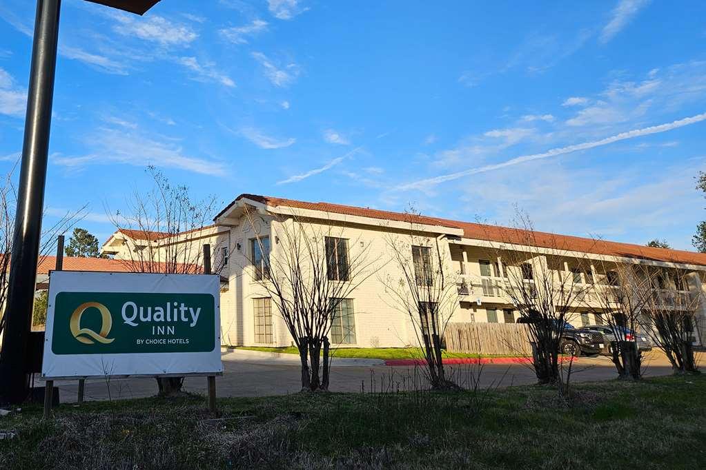 Quality Inn Nacogdoches Near University Exterior photo